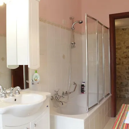 Al Borghetto Διαμέρισμα Πιάτσα Αρμερίνα